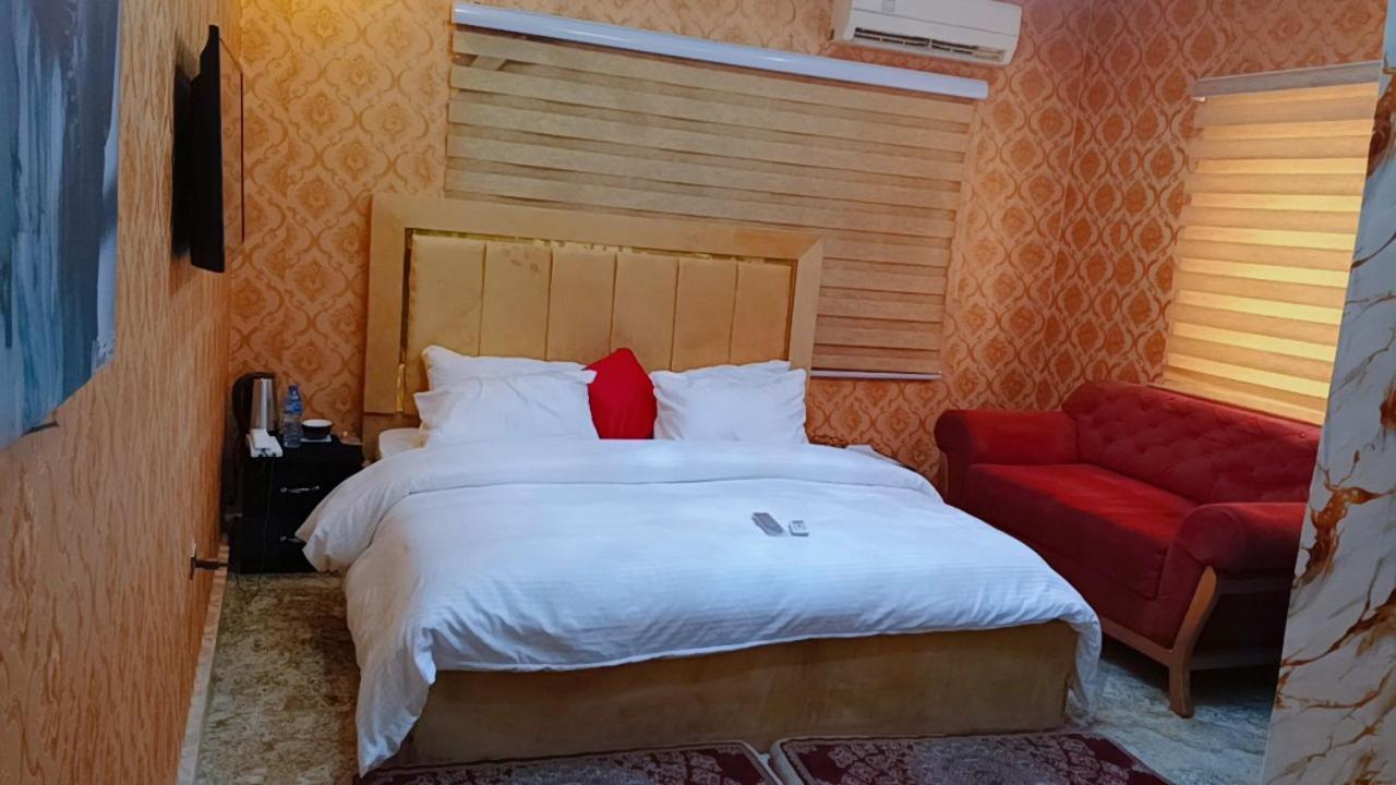 Hotel Nuit De Paris Abuja Exterior foto